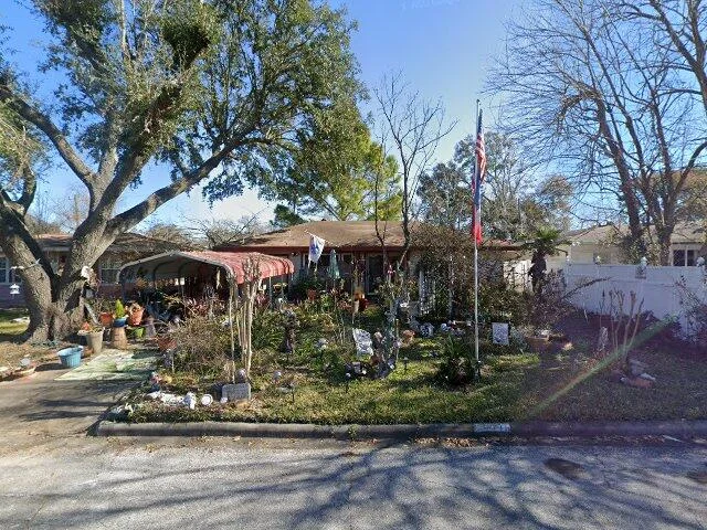 House image located at Houston, TX 77017