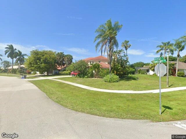 House image located at Wellington, FL 33414