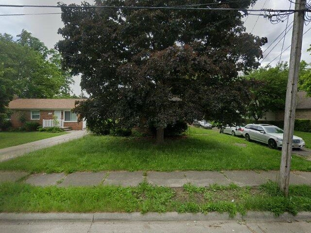 House image located at Livonia, MI 48150