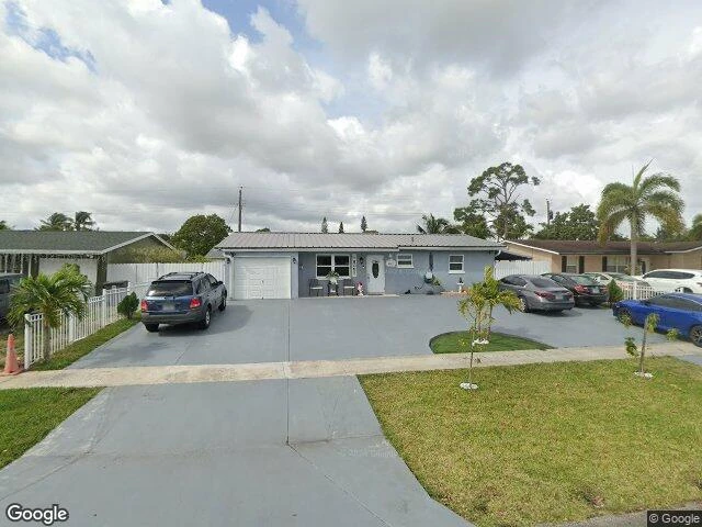 House image located at West Palm Beach, FL 33417