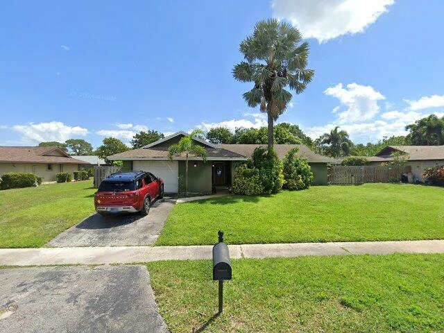 House image located at Boynton Beach, FL 33436