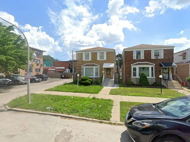 House image located at Chicago, IL 60617