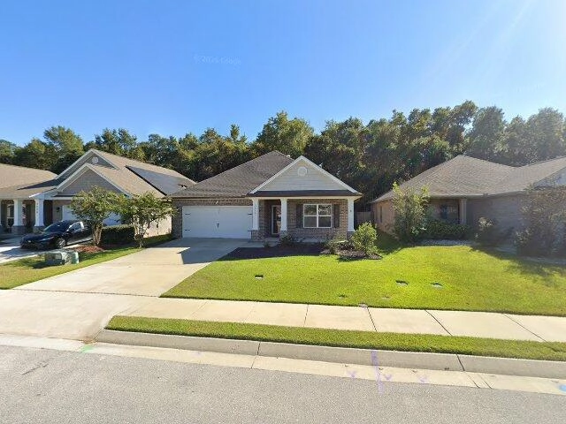 House image located at Milton, FL 32571