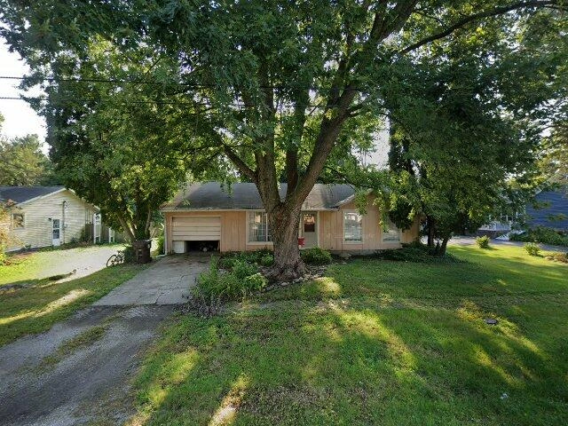 House image located at Bement, IL 61813
