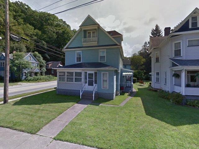 House image located at Franklin, PA 16323