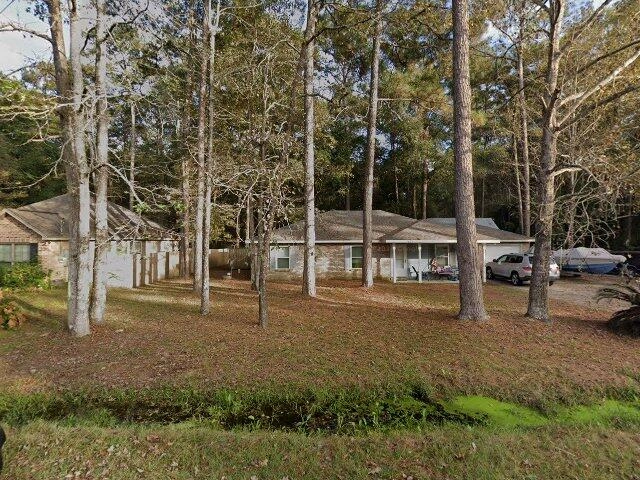 House image located at Mandeville, LA 70448