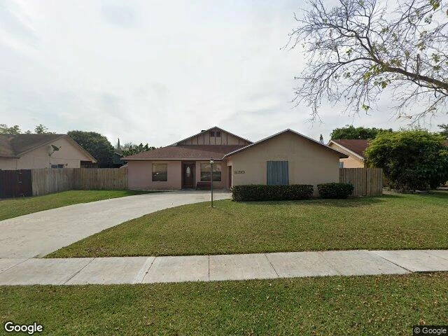 House image located at Miami, FL 33157