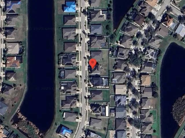 House image located at Ruskin, FL 33570