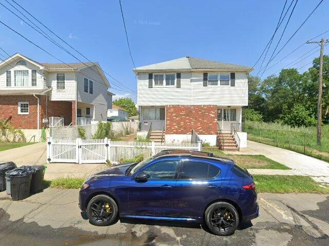 House image located at Staten Island, NY 10305