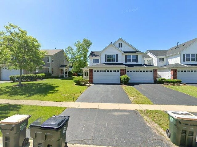 House image located at Oswego, IL 60543