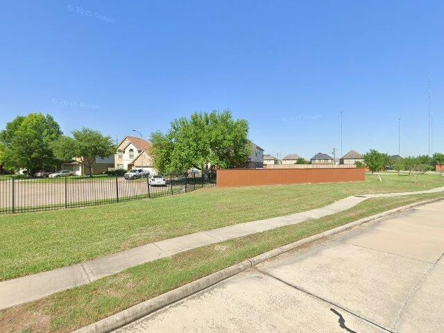 House image located at Fresno, TX 77545