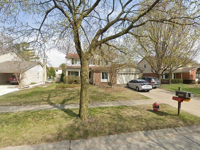 House image located at Troy, MI 48085