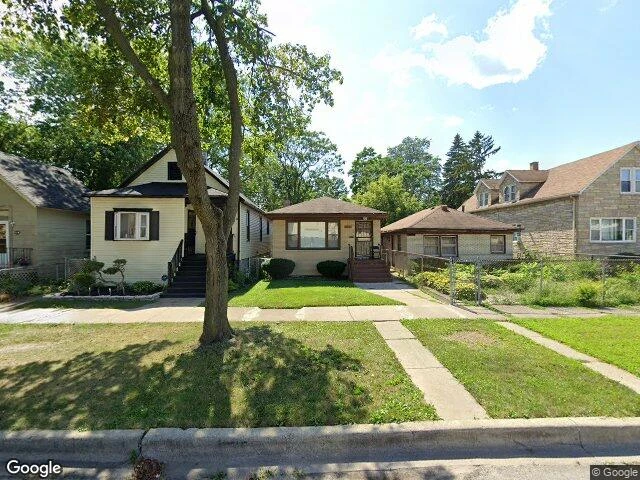 House image located at Chicago, IL 60643