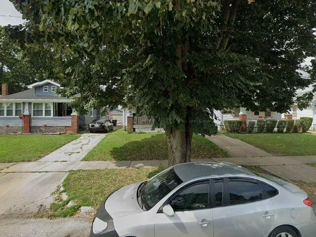 House image located at Decatur, IL 62526