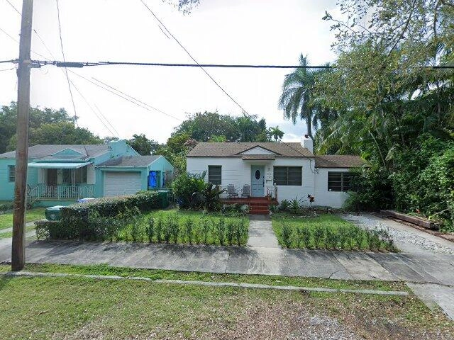 House image located at Miami, FL 33133