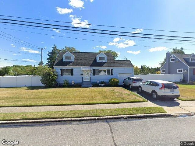 House image located at West Babylon, NY 11704