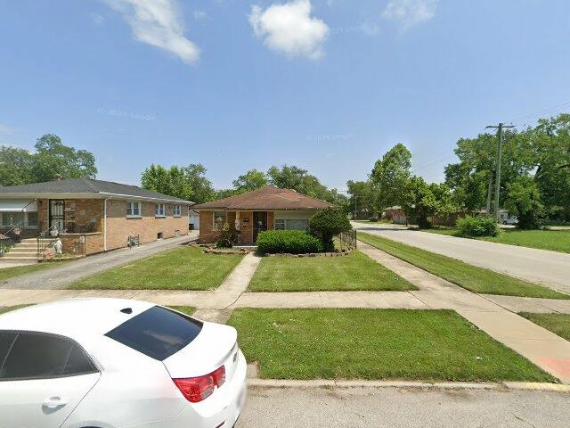 House image located at Harvey, IL 60426