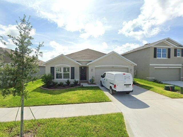 House image located at Wimauma, FL 33598