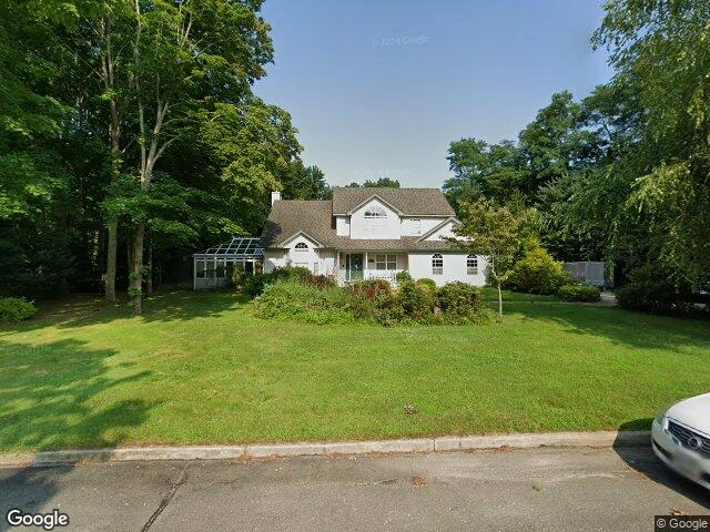 House image located at Moriches, NY 11955