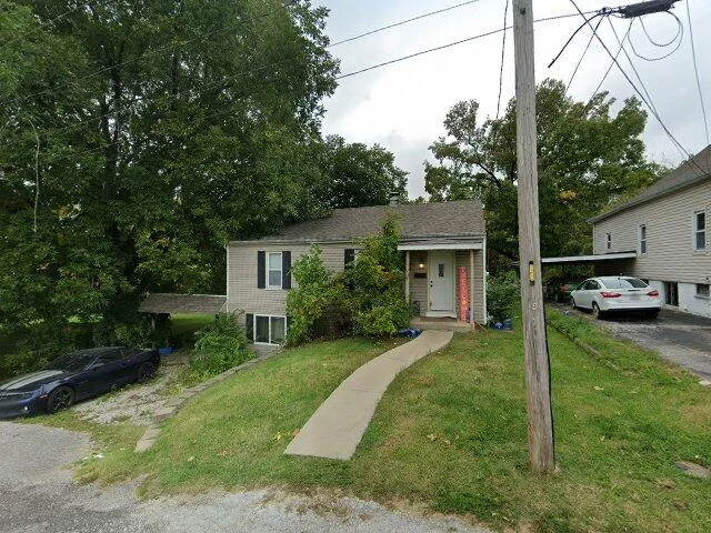 House image located at Belleville, IL 62226