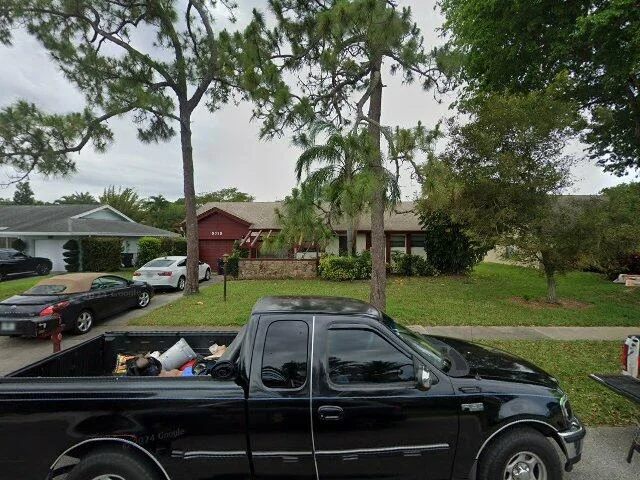 House image located at Lake Worth, FL 33467