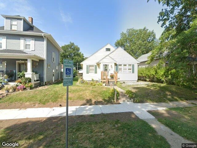 House image located at Rock Island, IL 61201