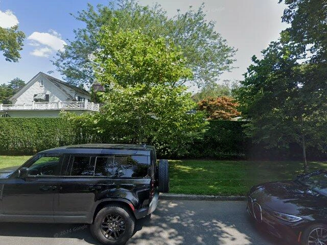 House image located at Southampton, NY 11968