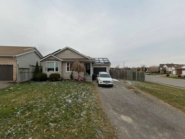 House image located at Gurnee, IL 60031