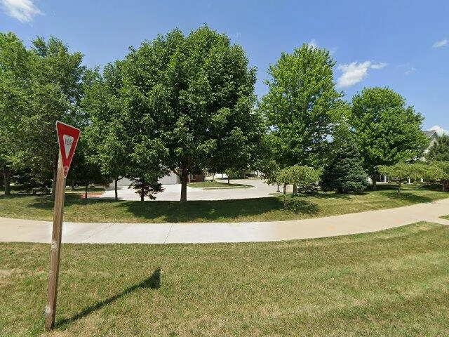 House image located at Clive, IA 50325