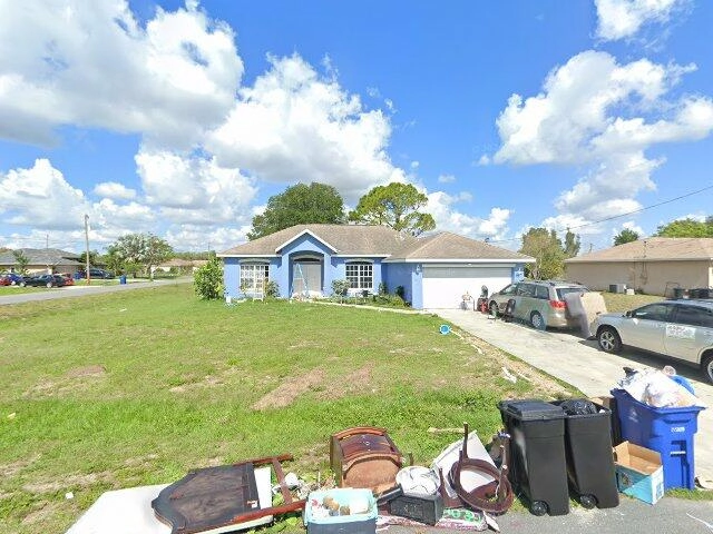 House image located at Fort Myers, FL 33913