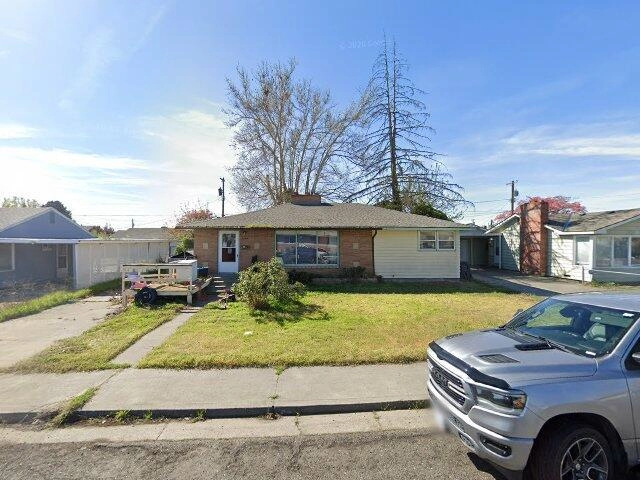 House image located at Pasco, WA 99301