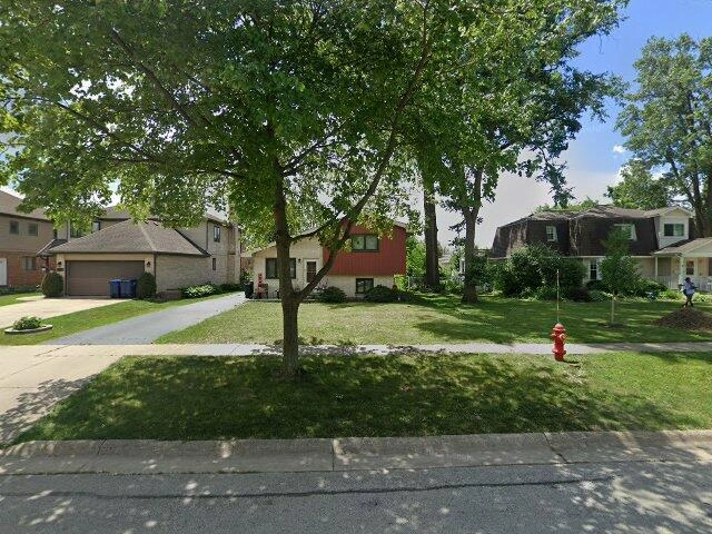 House image located at Des Plaines, IL 60018