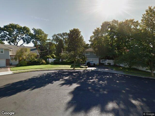 House image located at Woodbury, NY 11797