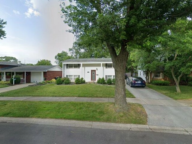 House image located at Lansing, IL 60438