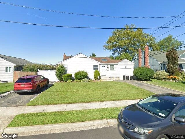House image located at Massapequa, NY 11758