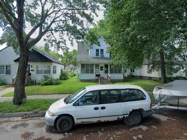 House image located at Minneapolis, MN 55411
