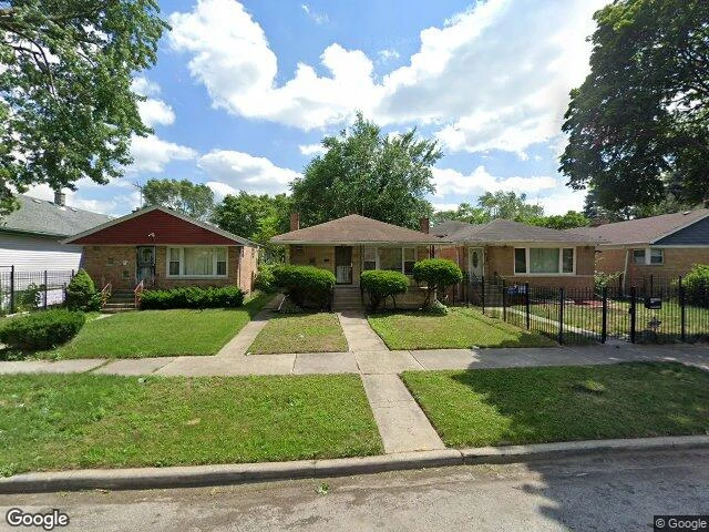 House image located at Chicago, IL 60628