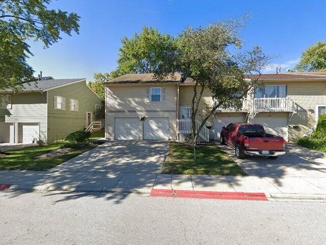 House image located at Aurora, IL 60506