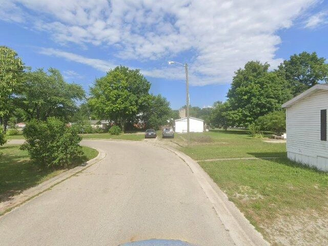 House image located at Muncie, IN 47302