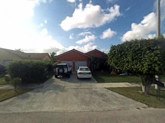 House image located at Miami, FL 33187