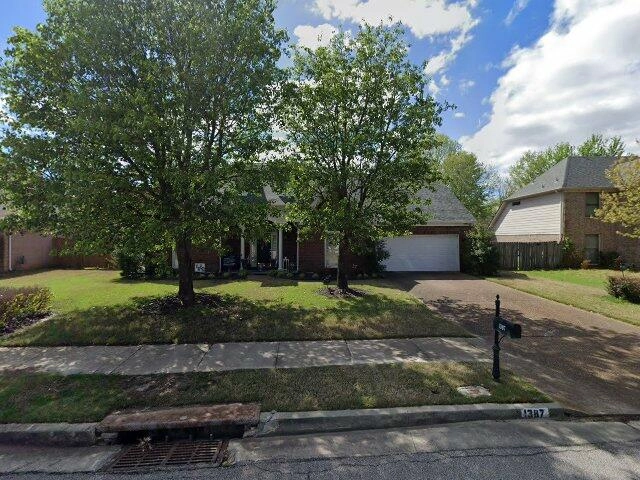 House image located at Collierville, TN 38017