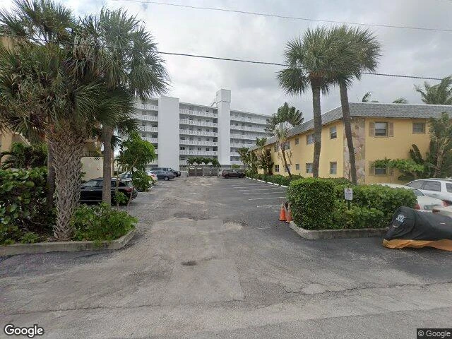 House image located at Lake Worth, FL 33462