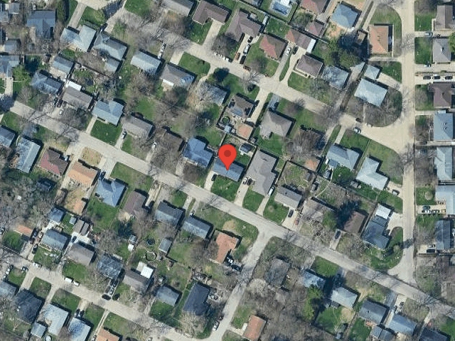 House image located at Champaign, IL 61821