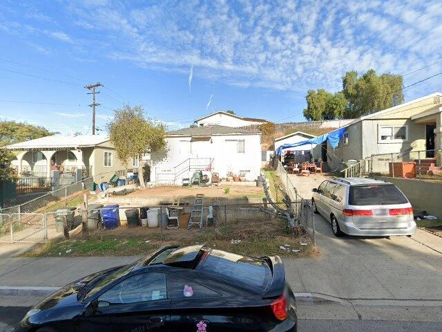 House image located at Farmington, NM 87401