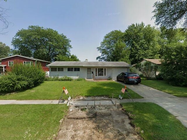 House image located at Gurnee, IL 60031