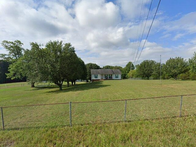 House image located at Ashland City, TN 37015