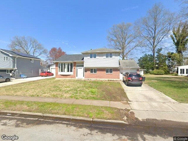 House image located at Pennsville, NJ 08070