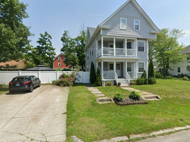 House image located at Wood Dale, IL 60191