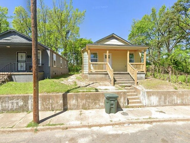 House image located at Memphis, TN 38106