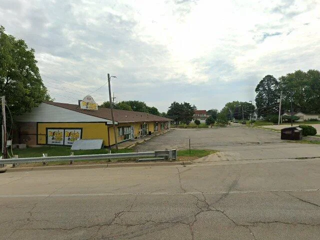 House image located at Freeport, IL 61032